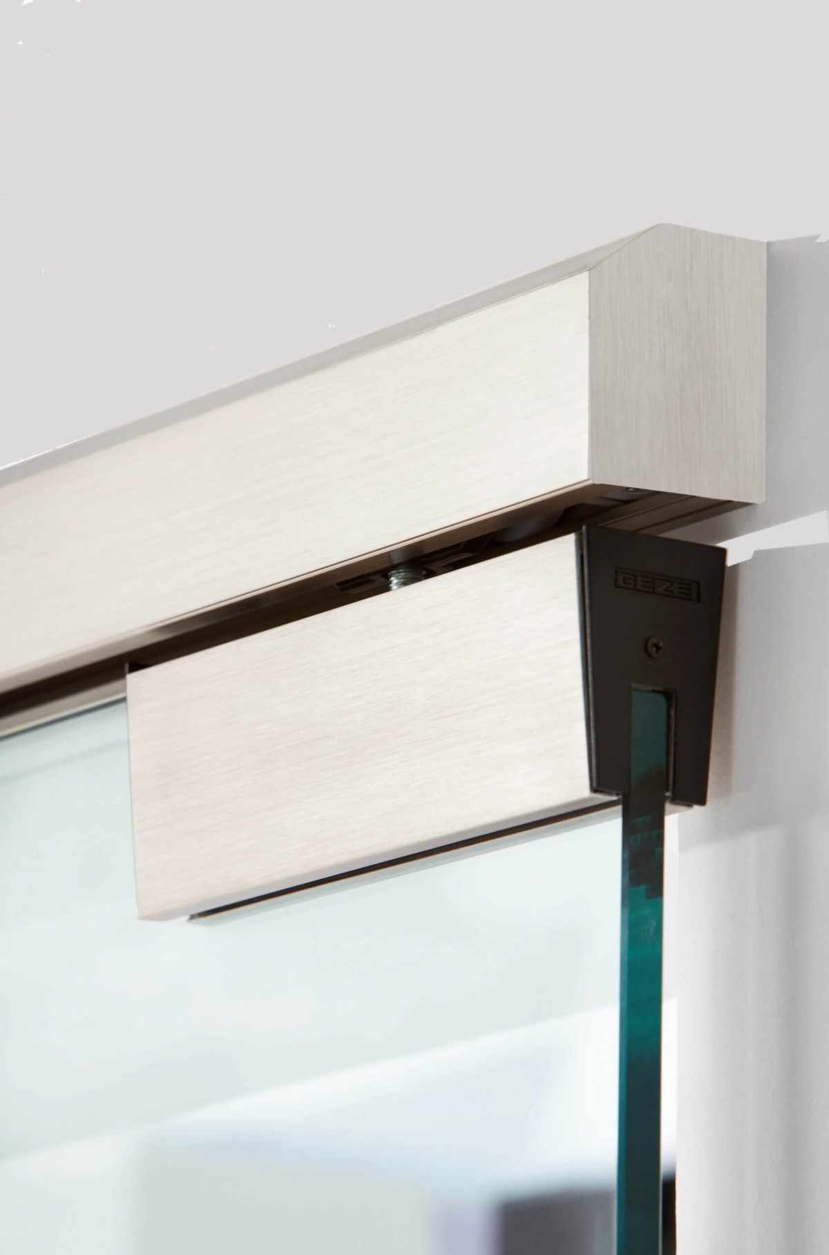Geze Perlan 140 - Image 6